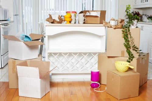 Family and apartment move support in Twickenham with careful loading