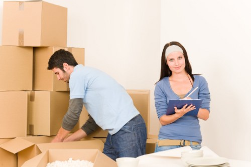 Free quote policy for man with van Twickenham services